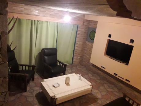 Amplia Propiedad Para 8 Personas En Balneario Buenos Aires!