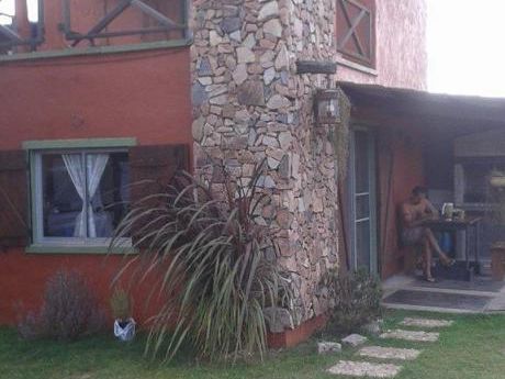 Los Girasoles